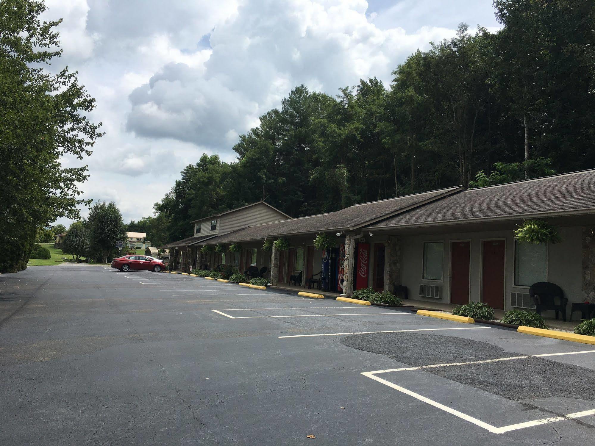 Chatuge Mountain Inn Elf 外观 照片
