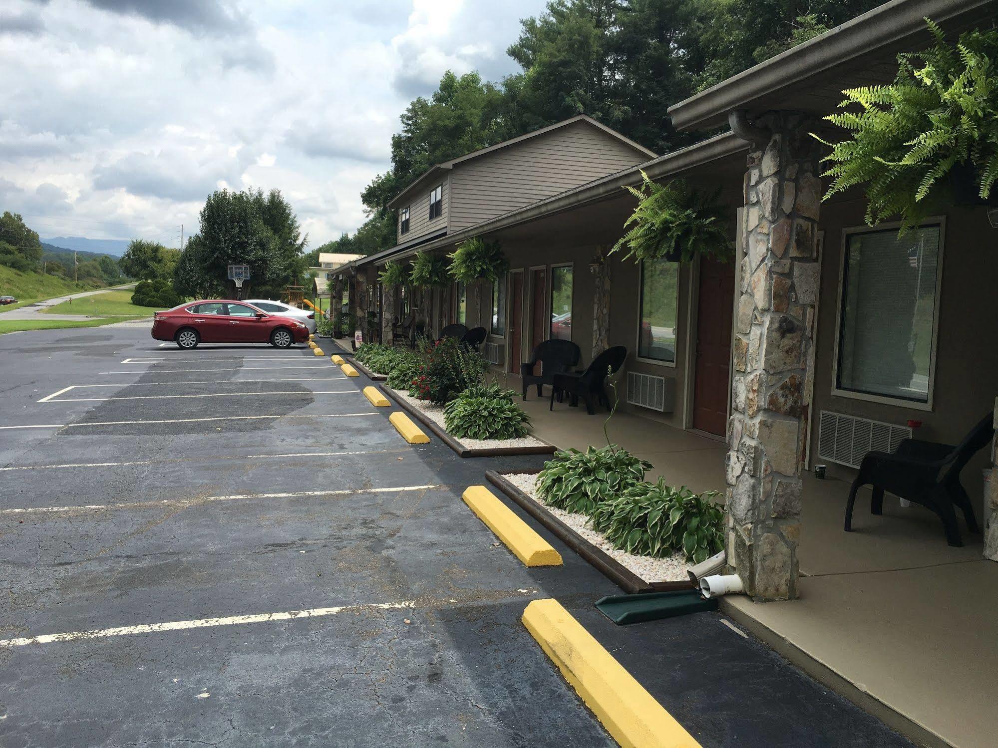 Chatuge Mountain Inn Elf 外观 照片