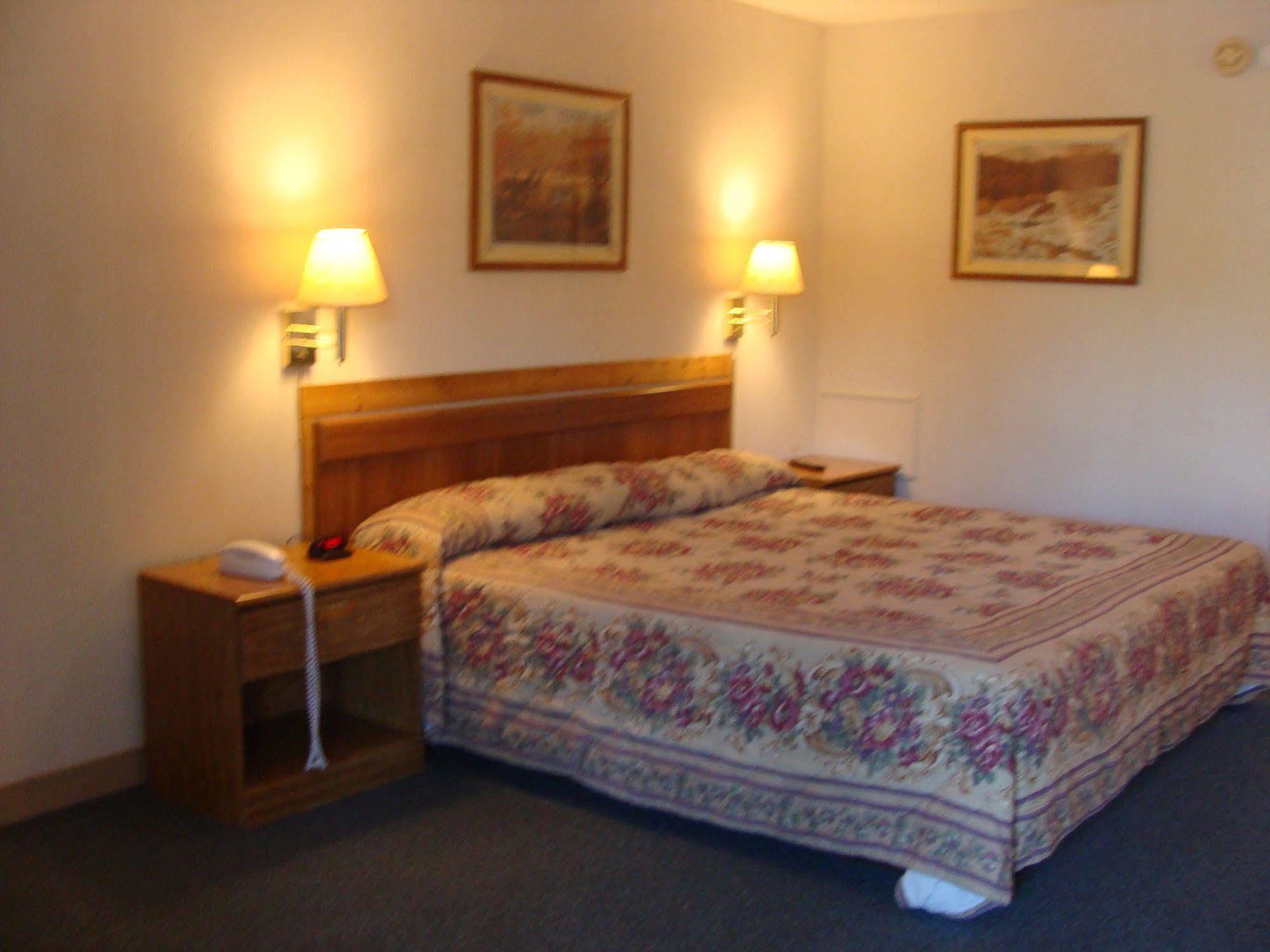 Chatuge Mountain Inn Elf 外观 照片